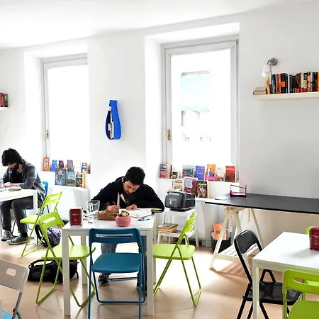 Gogol'ostello & Caffe Letterario Vandrarhem Milano