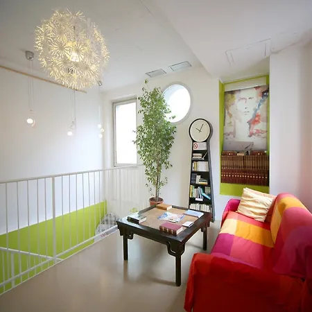 Gogol'ostello&caffè Letterario * Milano