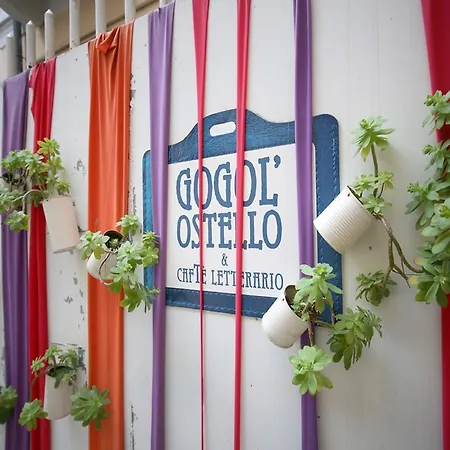 Gogol'ostello&caffè Letterario * Milano