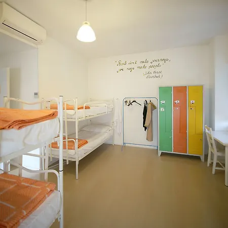 Gogol'ostello&caffè Letterario *