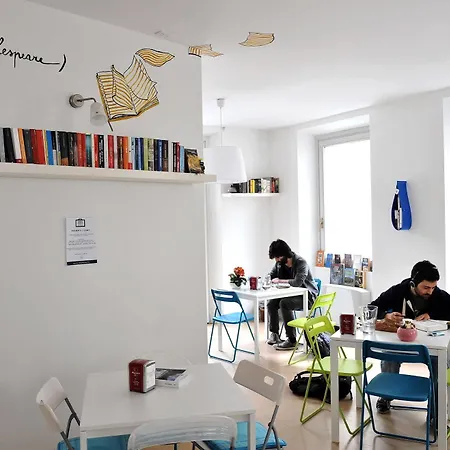 Gogol'ostello & Caffe Letterario Vandrerhjem *